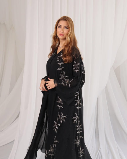 Modest Emirati Abaya In Black