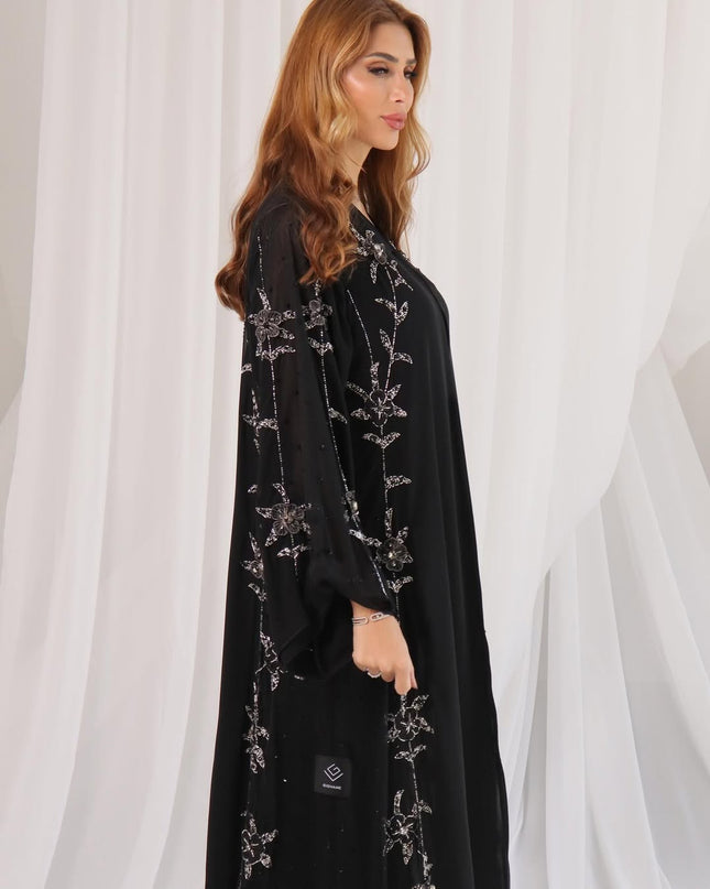 Modest Emirati Abaya In Black